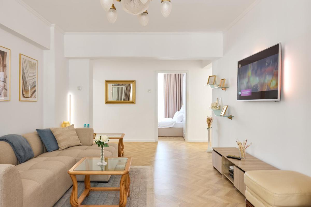 20 Apartment Centre