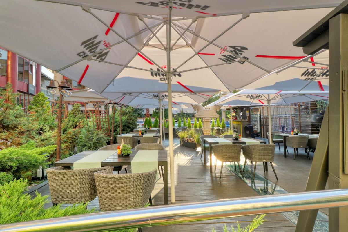 3 Bedroom Apartment in Herastrau Area