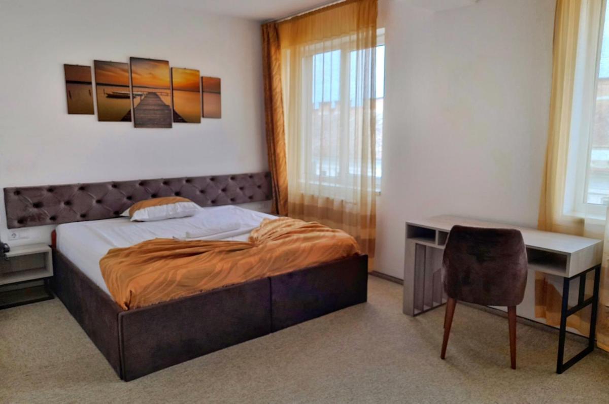 Hotel Alexis