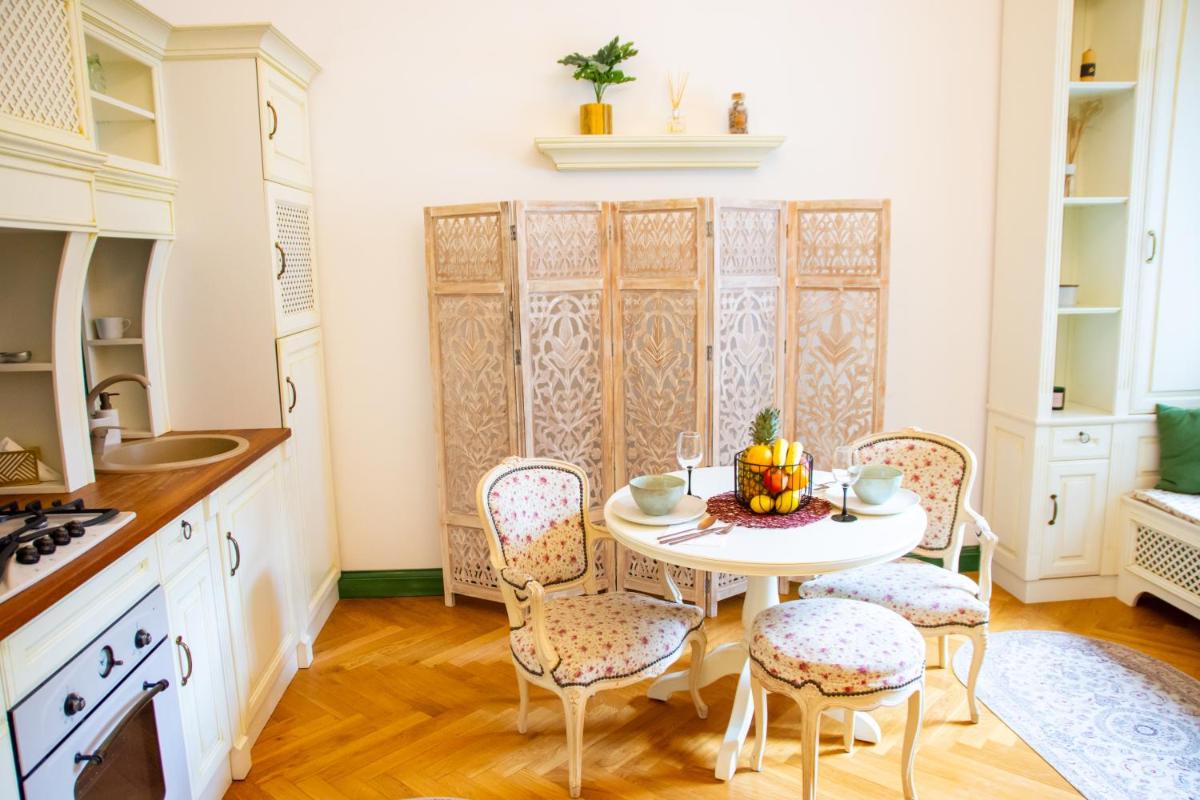 Alma Central Apartment