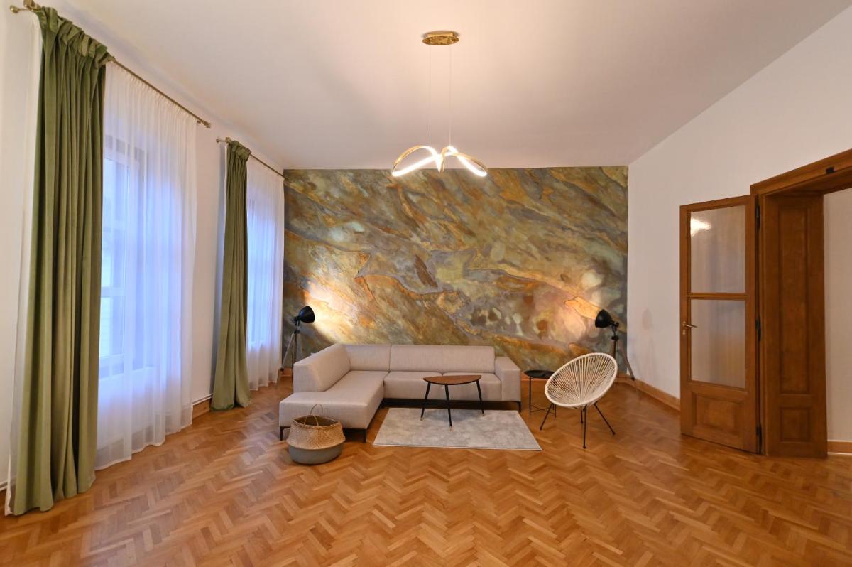 Althof Apartments