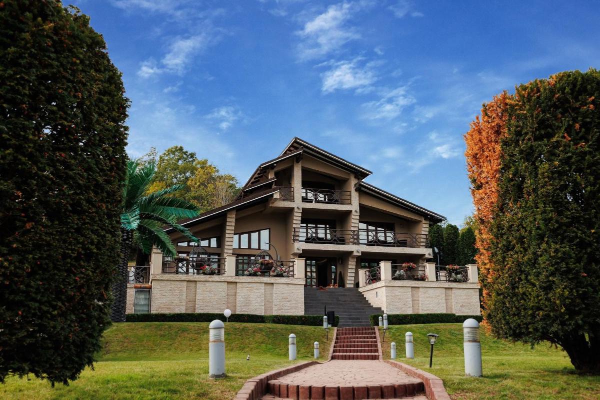 Pensiunea ANCA RESORT