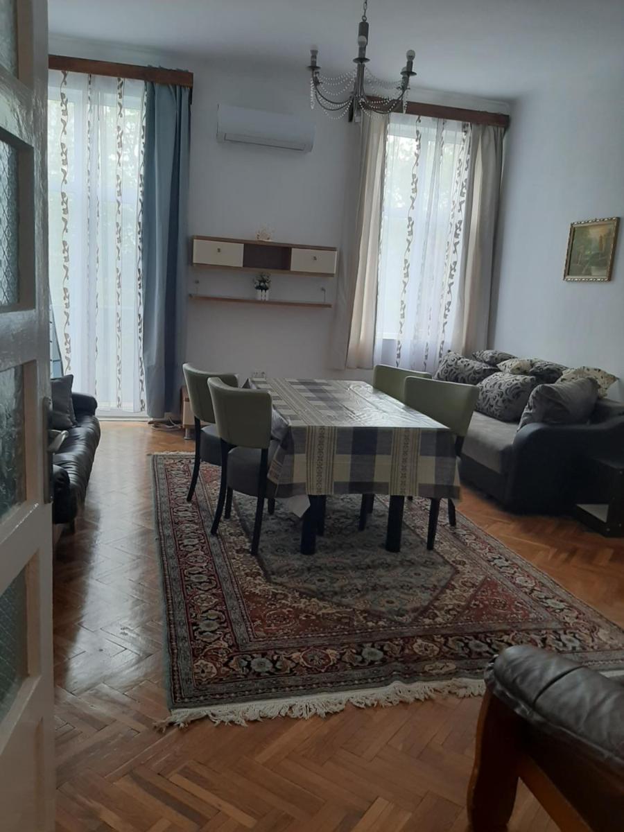 Apartament Oradea ultracentral Republicii 47