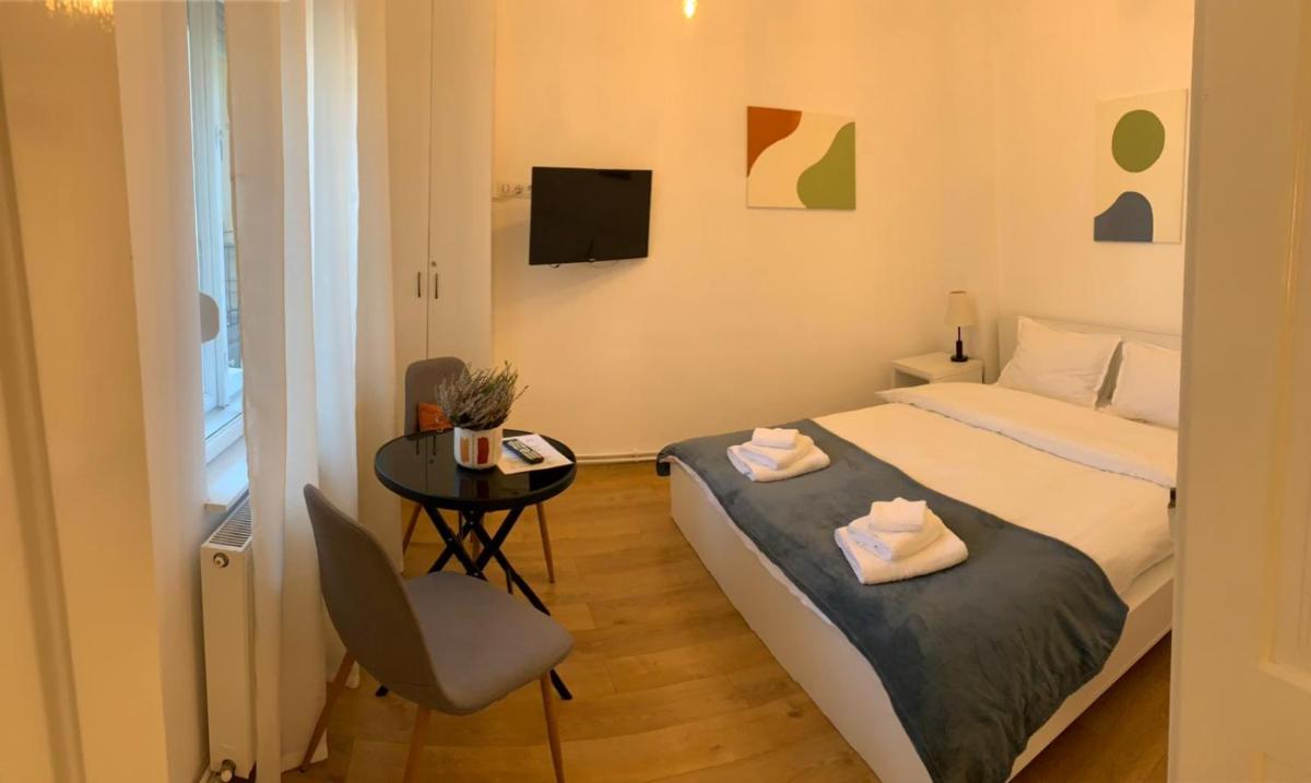 Apartament Plopilor Studios