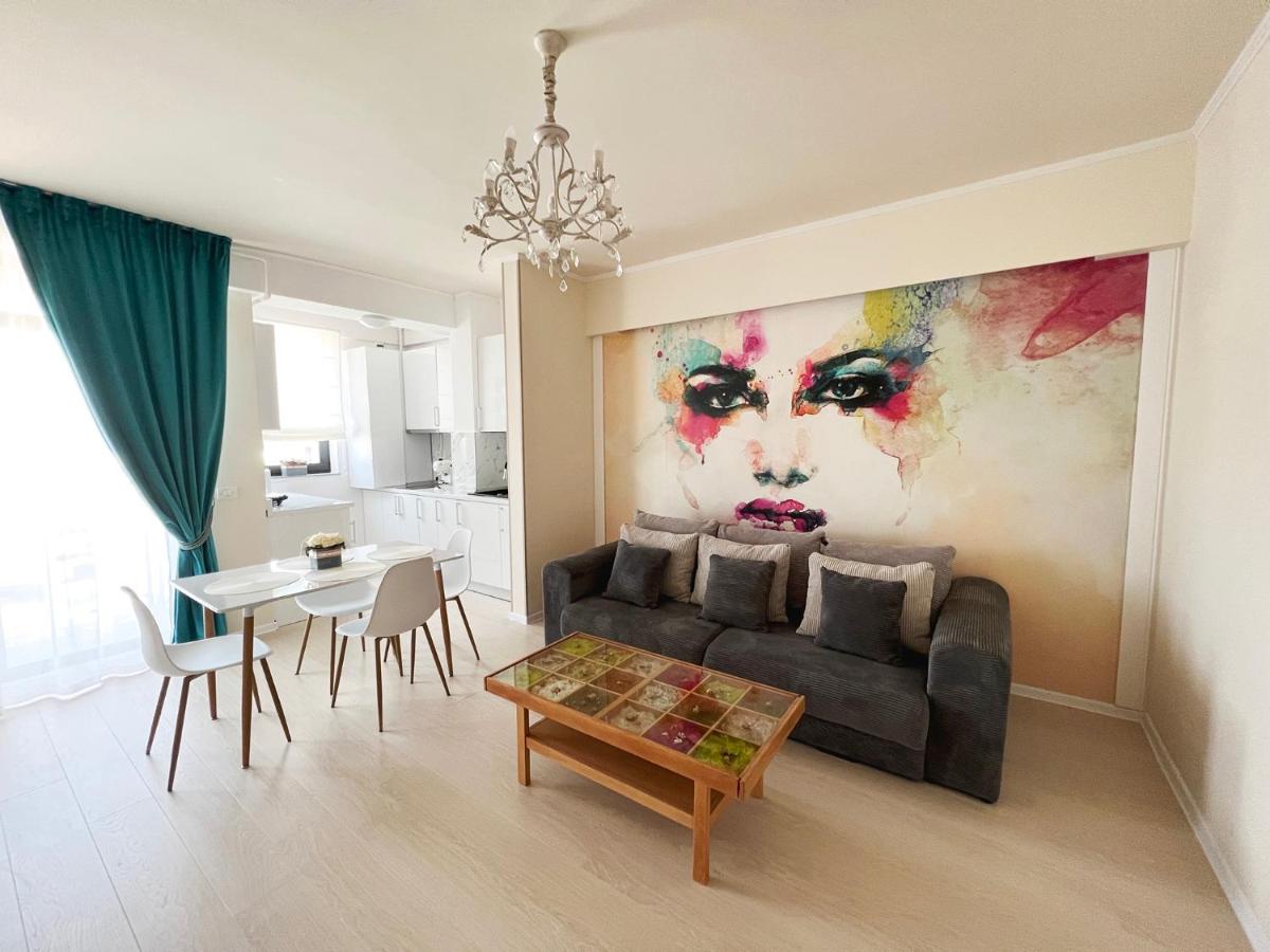 Apartel Lisa