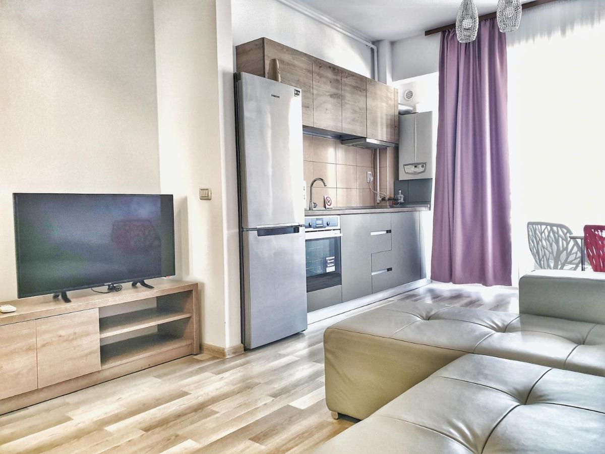 Arianna Residence Summerland