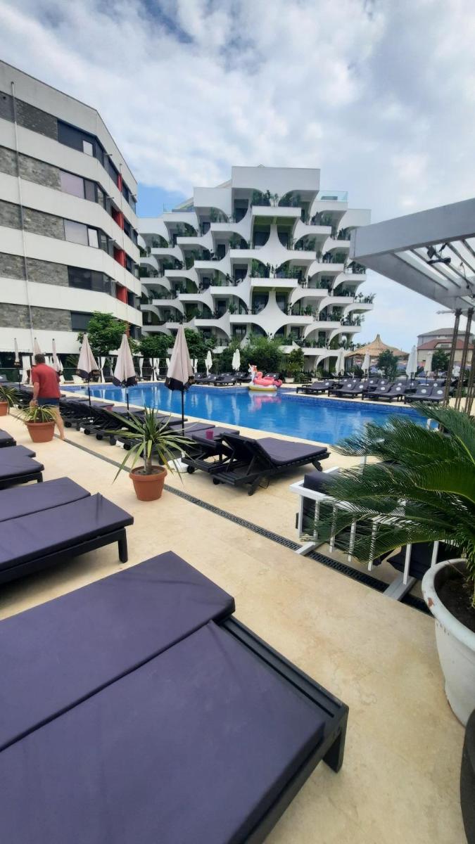 Ayan-Ayaz luxury