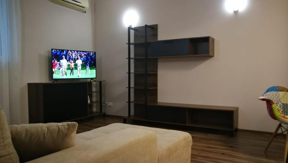 BEST APARTHOTEL EVER! next to Airport Otopeni