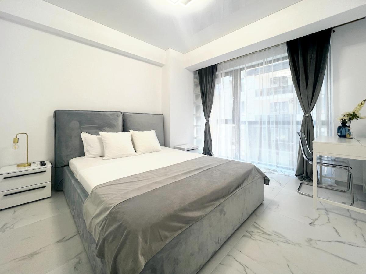 Black Sea Booking - Bear's Apartment