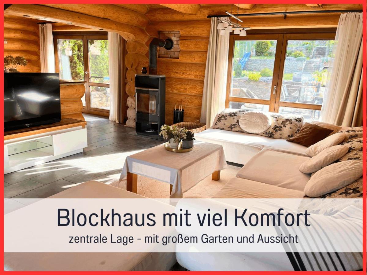 Blockhaus Malmkrog mit Garten, hellen Räumen und einer offenen Küche