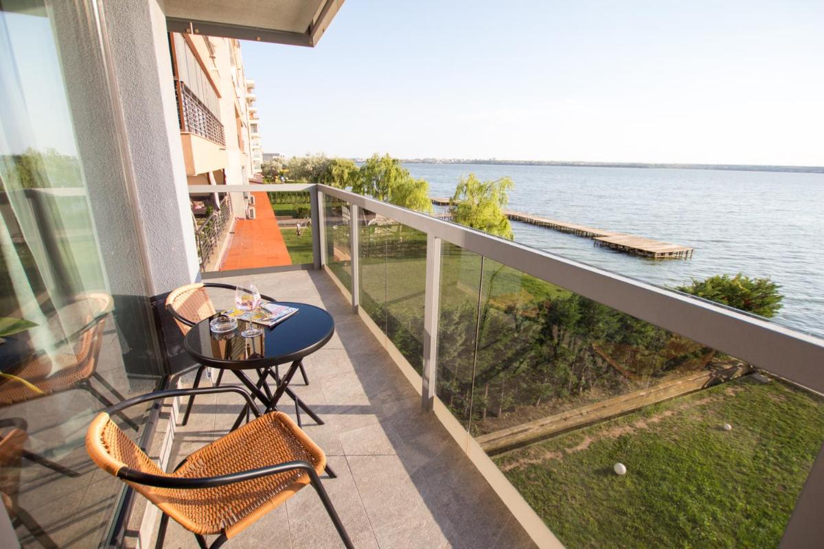 Blue Apartment by the Lake