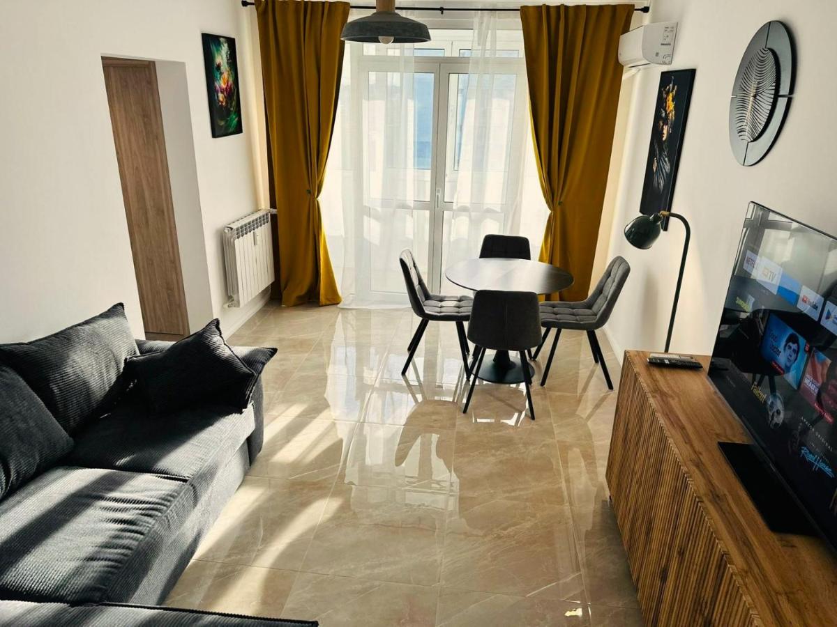 Bucharest Skyline Apartment