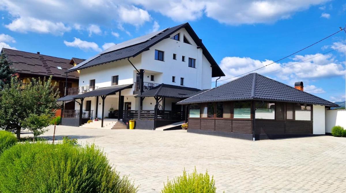 Bukovina Blue