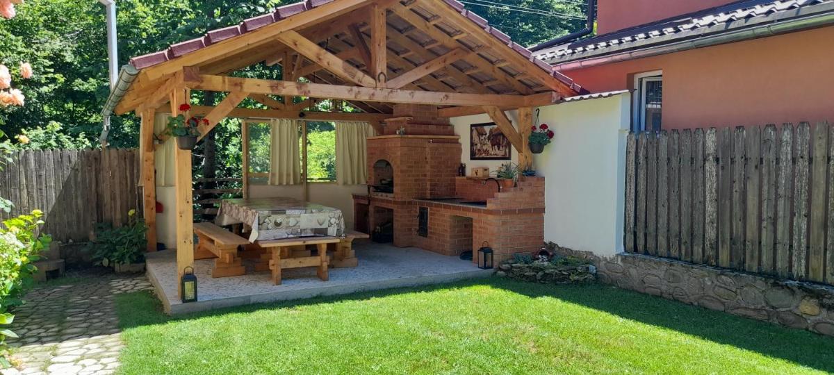 Casa Iulia & Matei