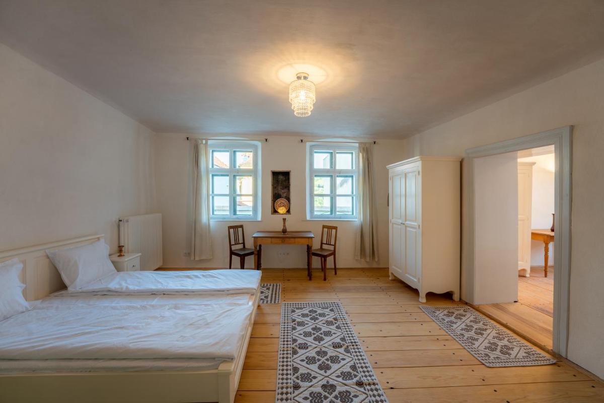 Casa Josef Bacon - La Strada -