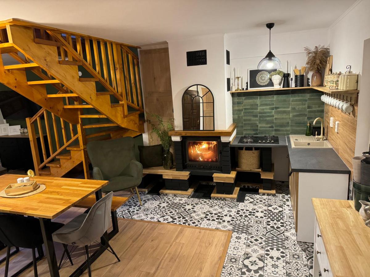 Emerald Chalet