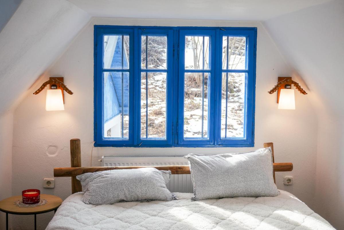 Casa Plaiul Cailor: Rustic Mountain Hideaway