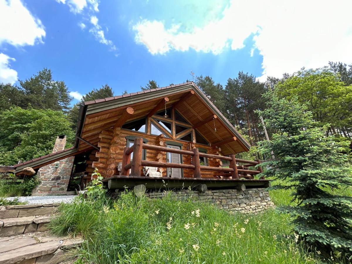 Căsuța din pădure