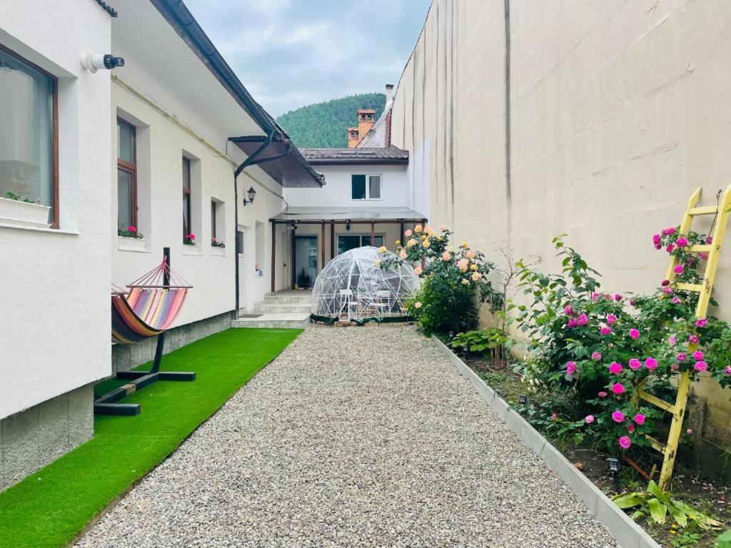 OldTown ApartHotel Brașov -Старый Город