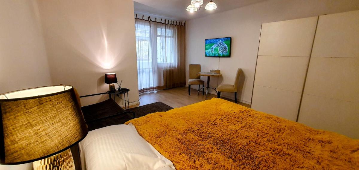 City break Park Studio Bucharest