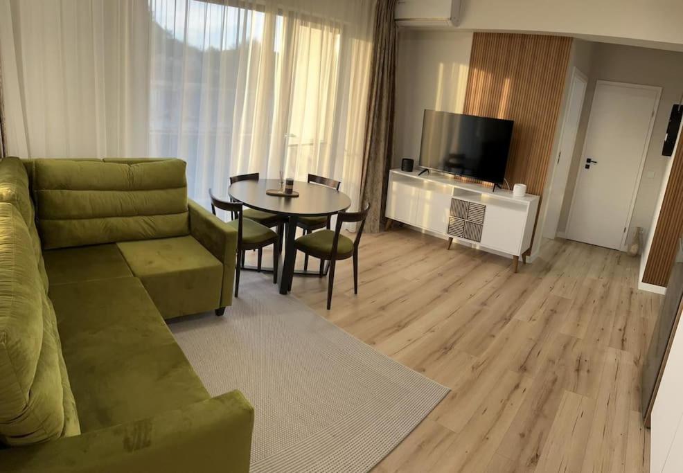 Lavender Nest Apartment 2BR
