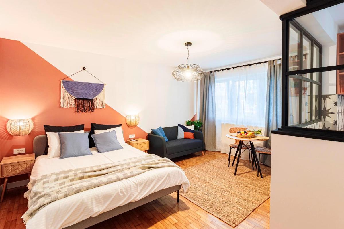 Central Modern Flat Near Metro & Park
