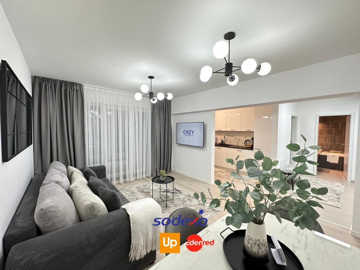 Urban Luxury Flats - Cozy Apartments at Coresi Mall #Brasov