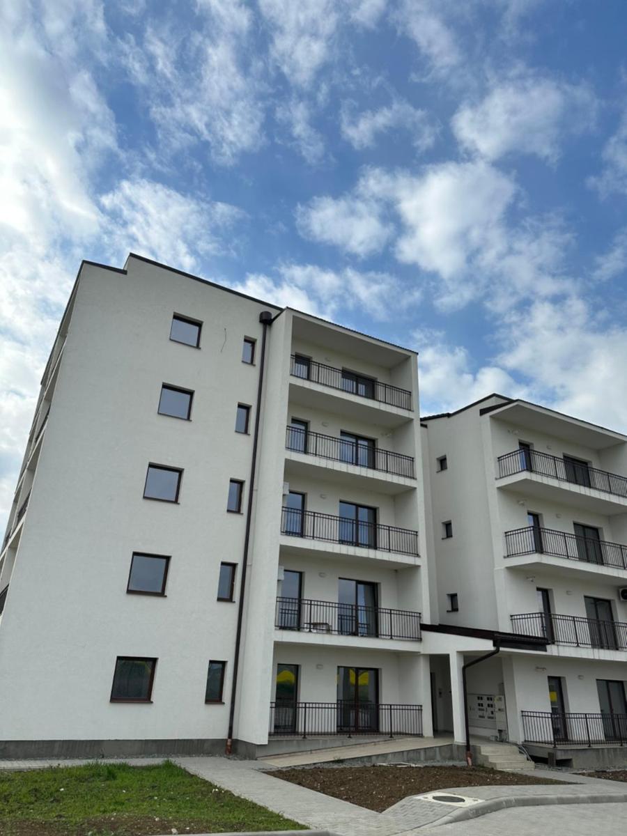 Dacia Apartments