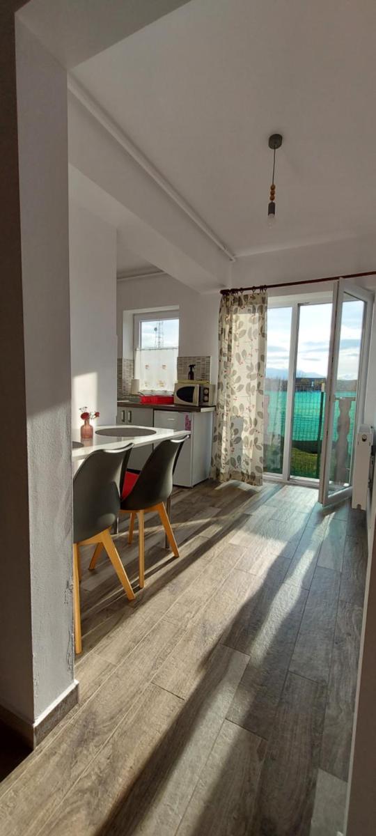 DAS home-Apartament cu vedere la munte