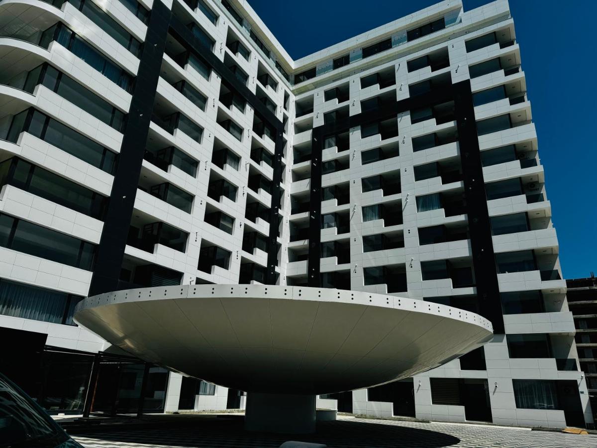 DXN Apartment 12 by Stefan Building
