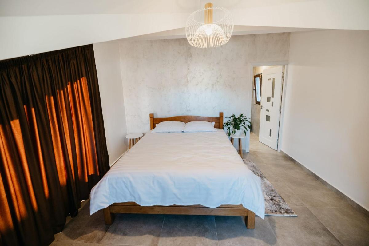 EDANT HOUSE