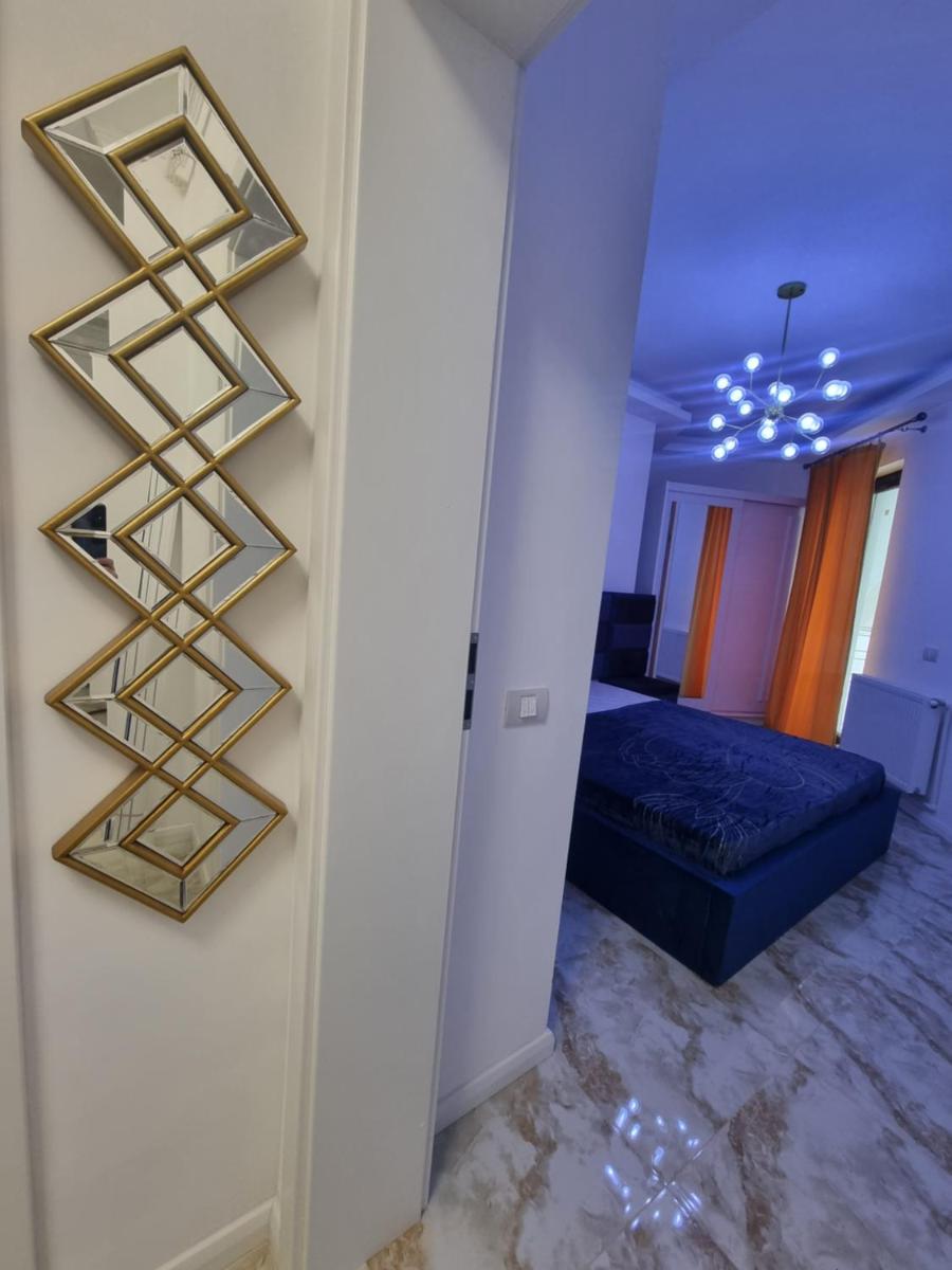 Ella ZigZag Apartament cu piscină și parcare!