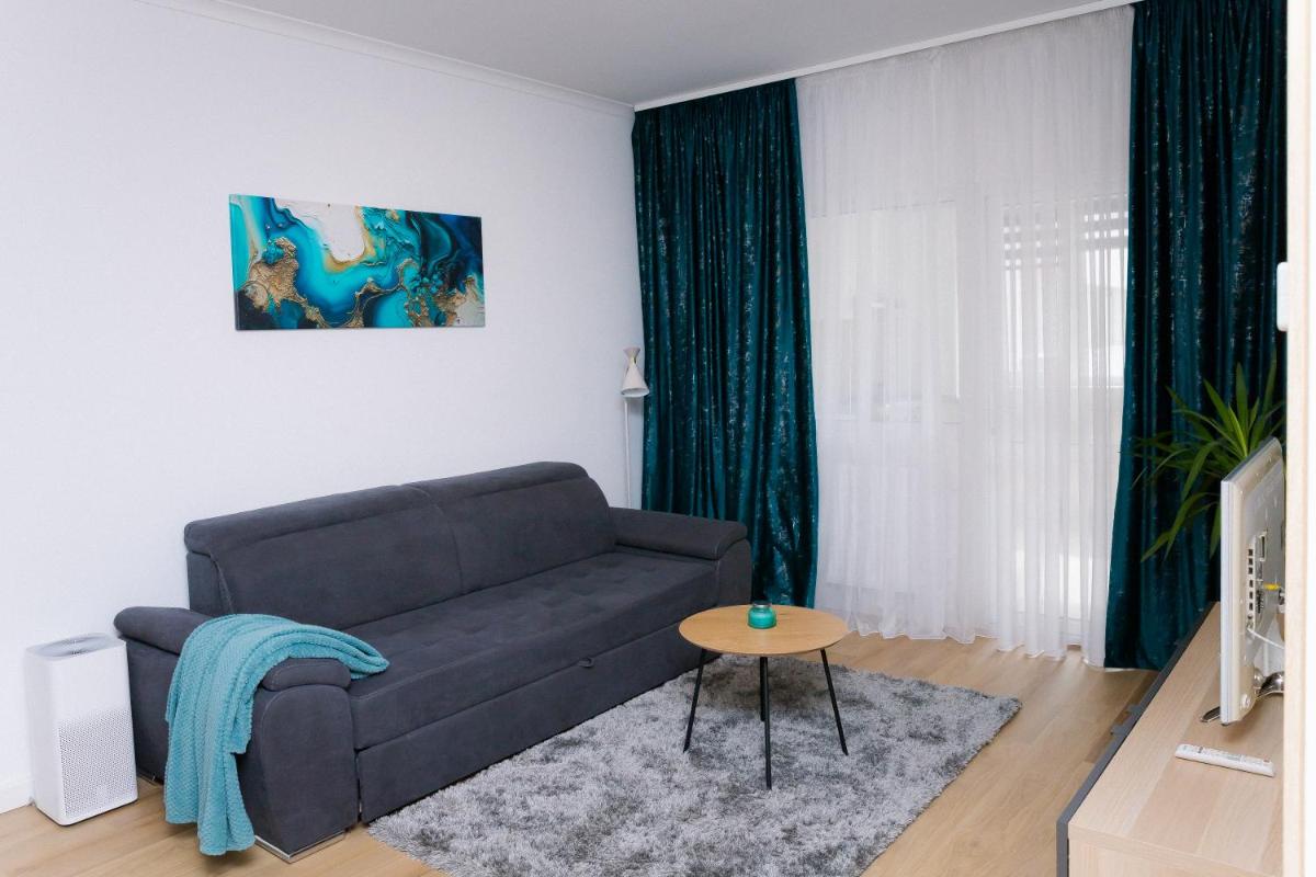 Elysian Urbanscape Brown, 2 rooms, near Bucharest
