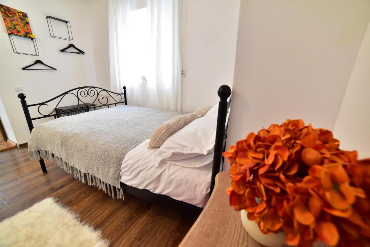 FLH - Emma Apartment