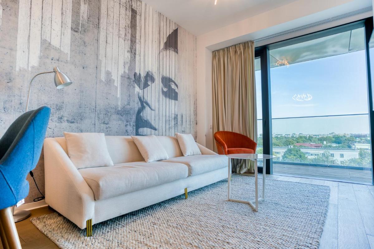 One Mircea Eliade Apartments with City & Park Views
