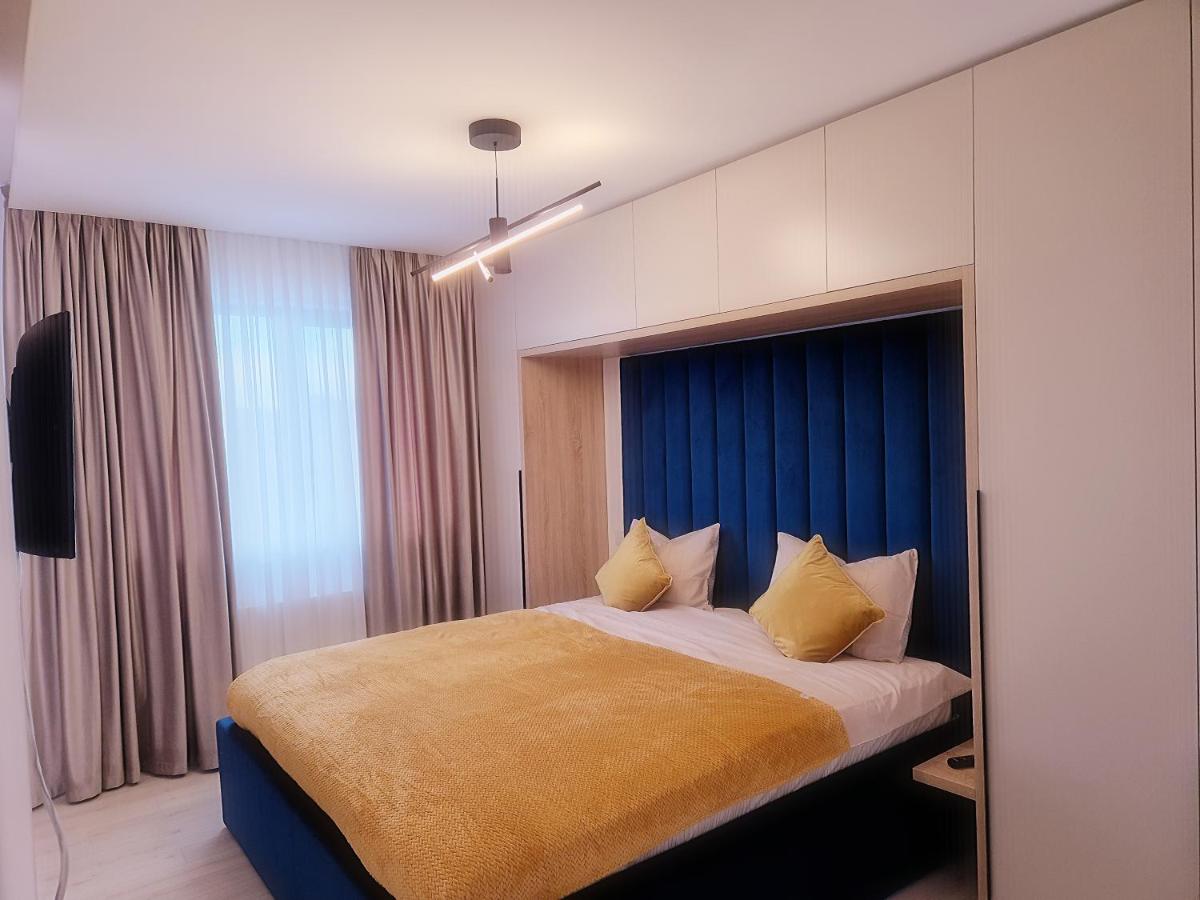 Forum Luxury Apartment