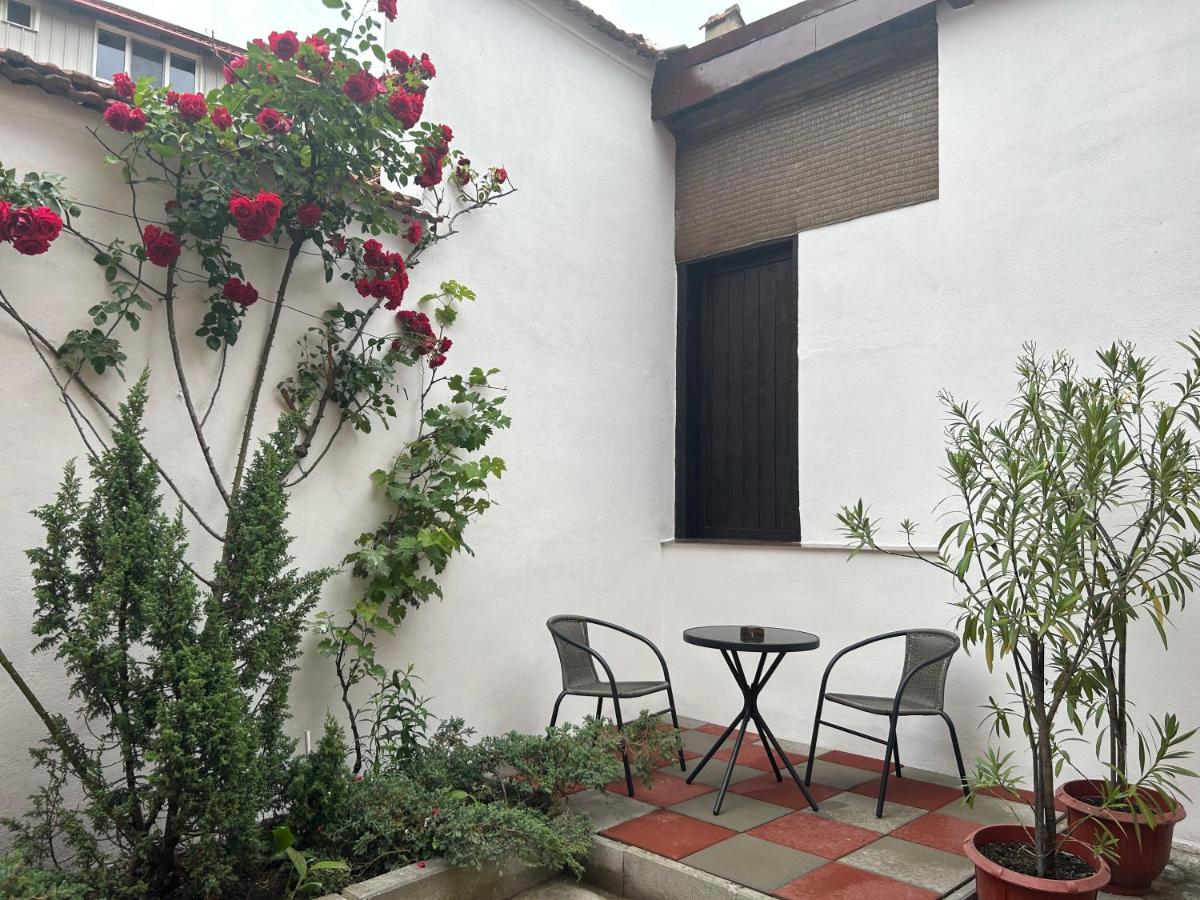 FUN HOUSE - spacious apartment near old town
