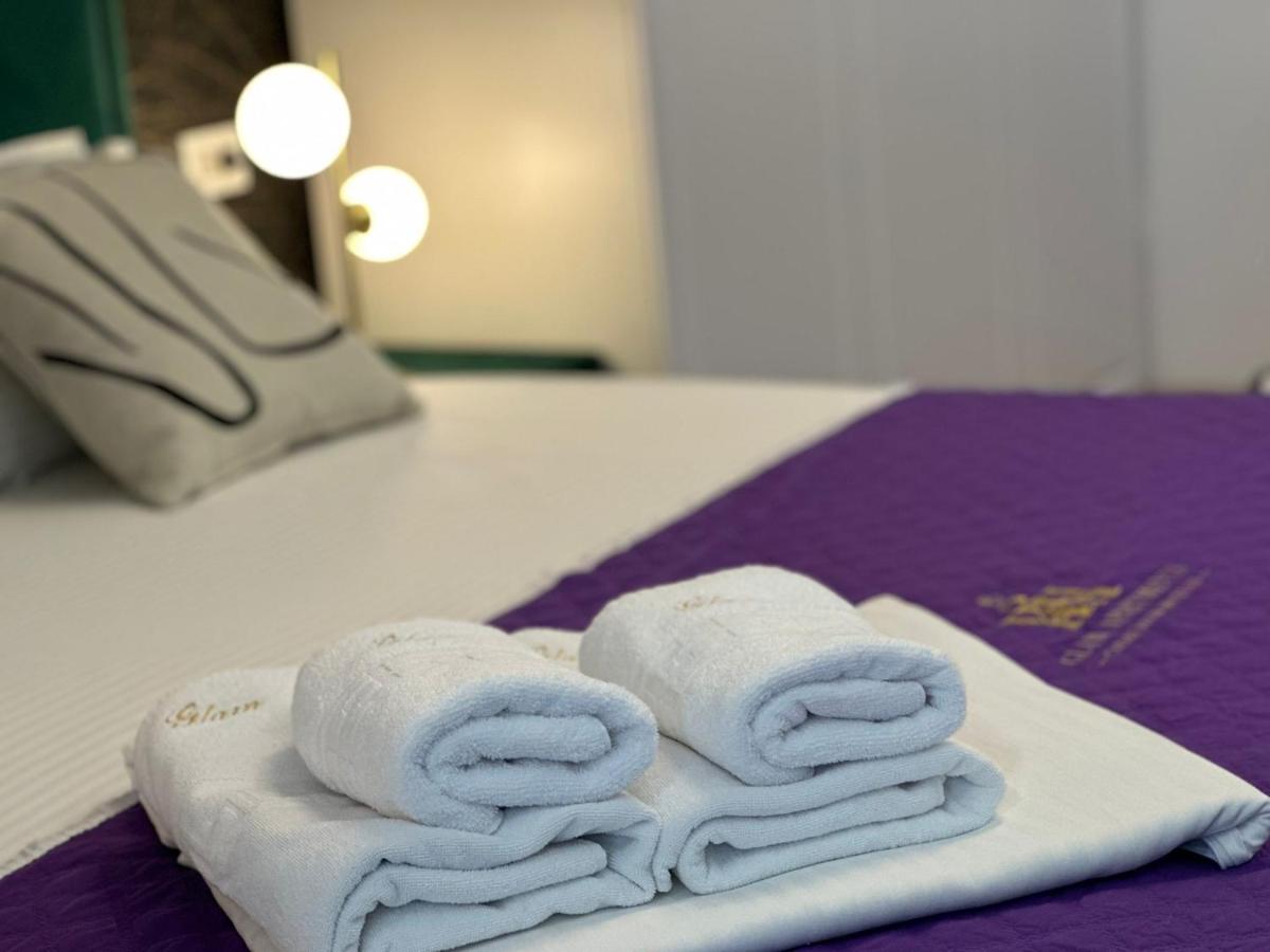 Lazar Towers Studios & Apartments near Palas