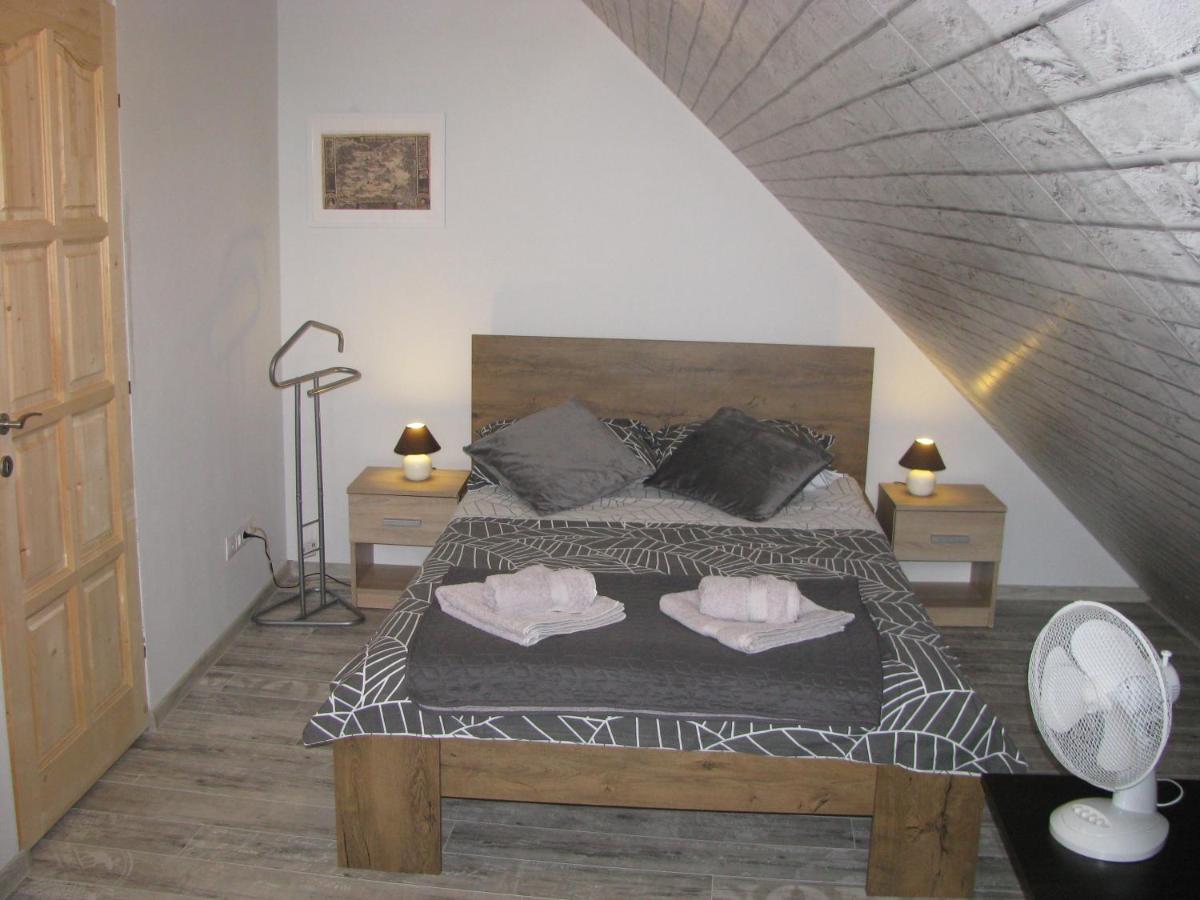 Happy Guests Residence