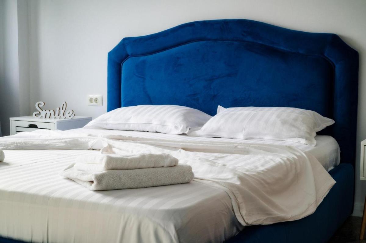 Holiday Deluxe Apartment Mamaia Nord la 5 minute de plaja