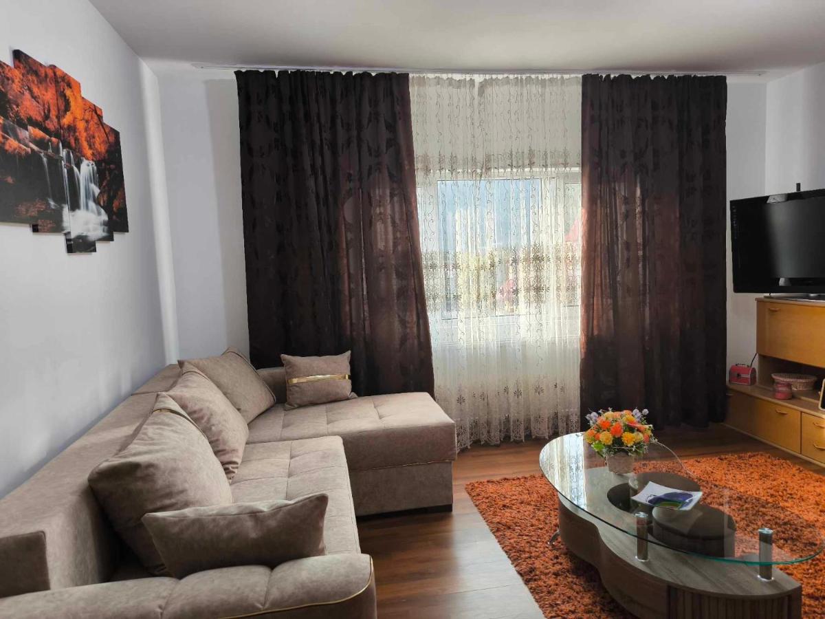 Koryne Apartment
