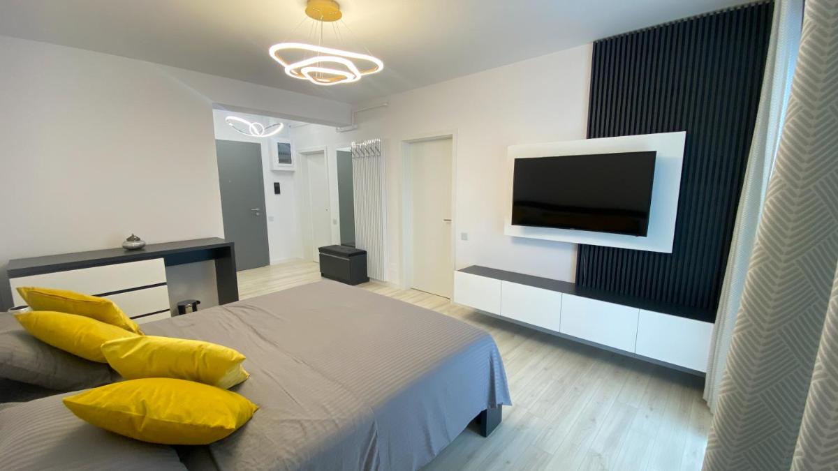 Lori`s Place