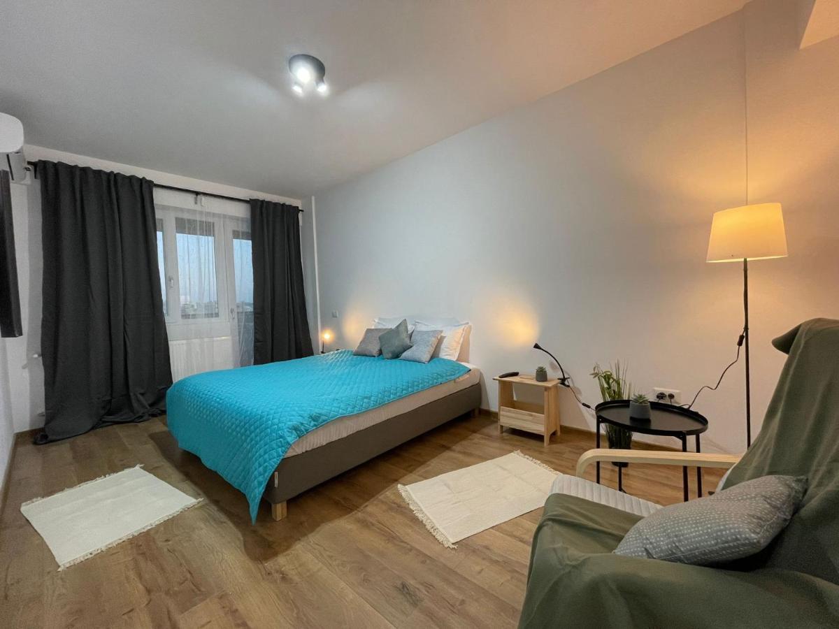 Luxury Q Residence near Palas Mall