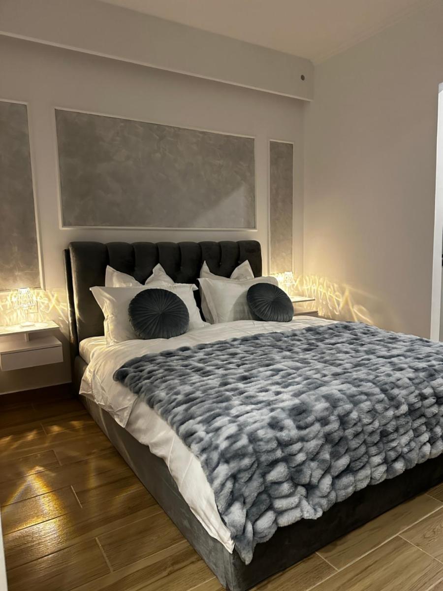 Luxury Studio 7