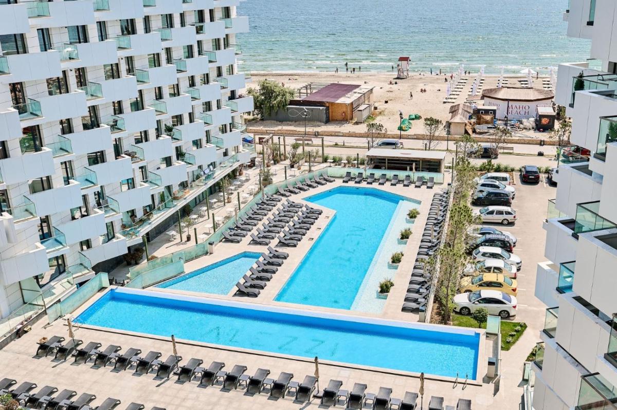 Magic Studio in Infinity Beach Resort Pool & Parking