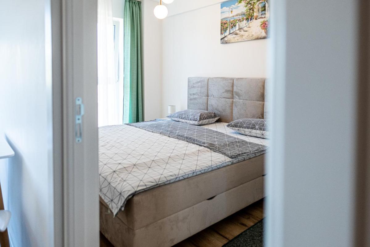 Majo ApartHotel