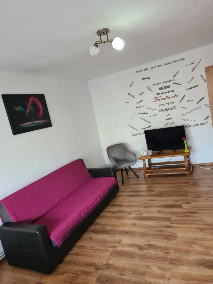 Mall Zone 100mp apartment