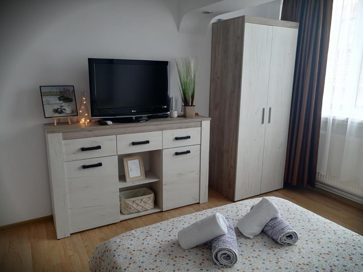 Medeea Studio