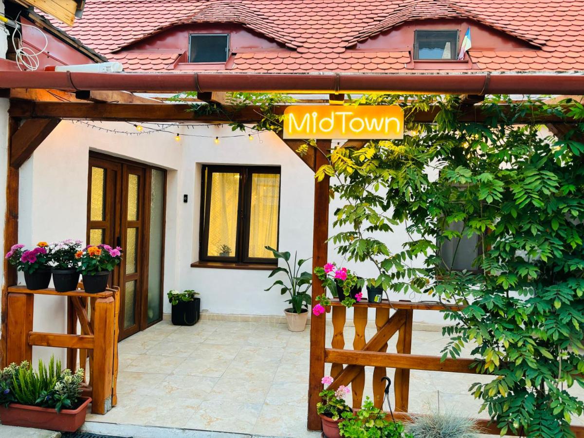 Midtown Sibiu - Cozy Apartment in Old Town Sibiu