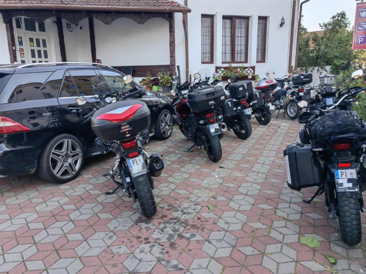 Pensiunea Millenium Sibiu with Parking - motorcycle friendly travel